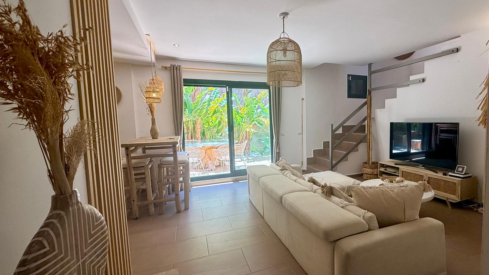 Preciosa casa en cala tarida , alquiler por meses