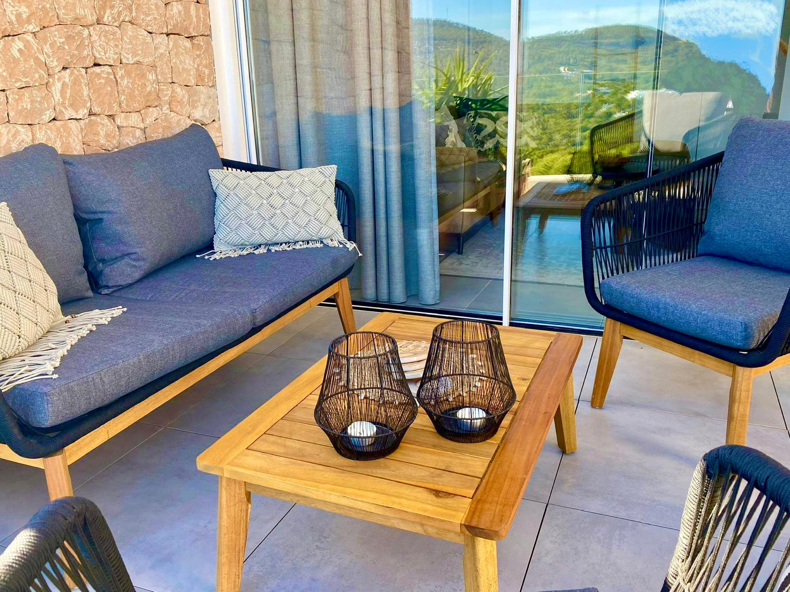 Appartement in Cala Vadella, Sant Josep de sa Talaia, te huur voor SEIZOEN