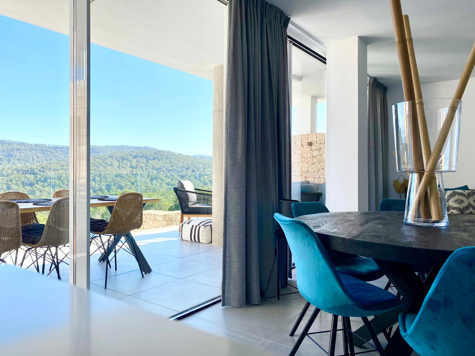 Appartement in Cala Vadella, Sant Josep de sa Talaia, te huur voor SEIZOEN