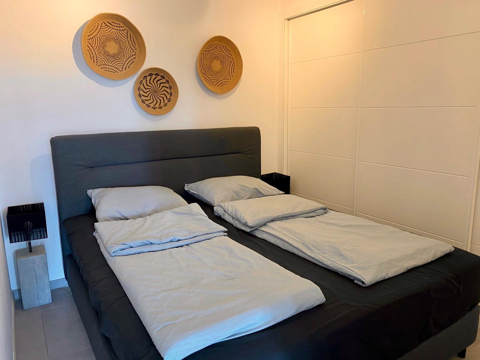 Appartement in Cala Vadella, Sant Josep de sa Talaia, te huur voor SEIZOEN