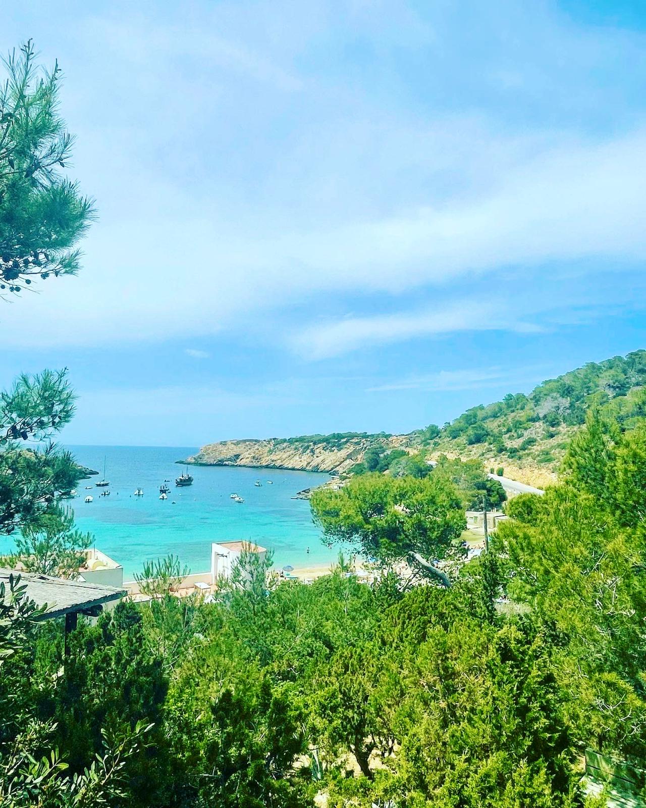 Appartement in Cala Vadella, Sant Josep de sa Talaia, te huur voor SEIZOEN