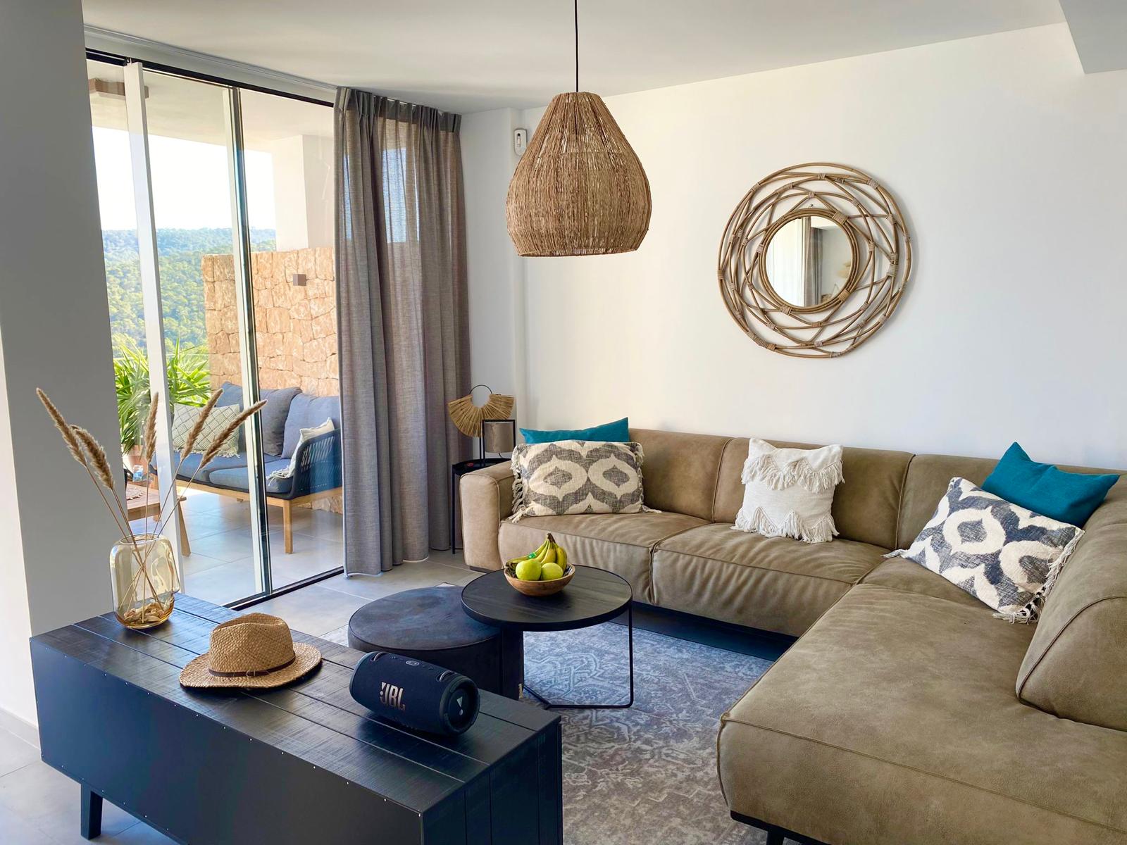 Appartement in Cala Vadella, Sant Josep de sa Talaia, te huur voor SEIZOEN