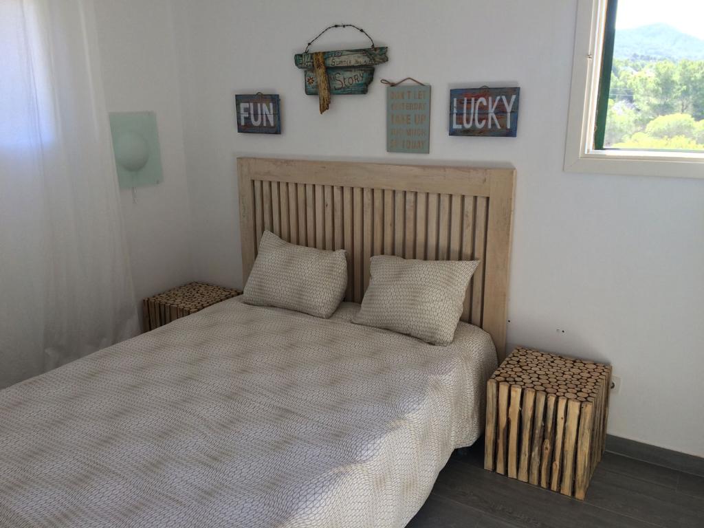 RENT 11 MONTHS, 3 bedrooms