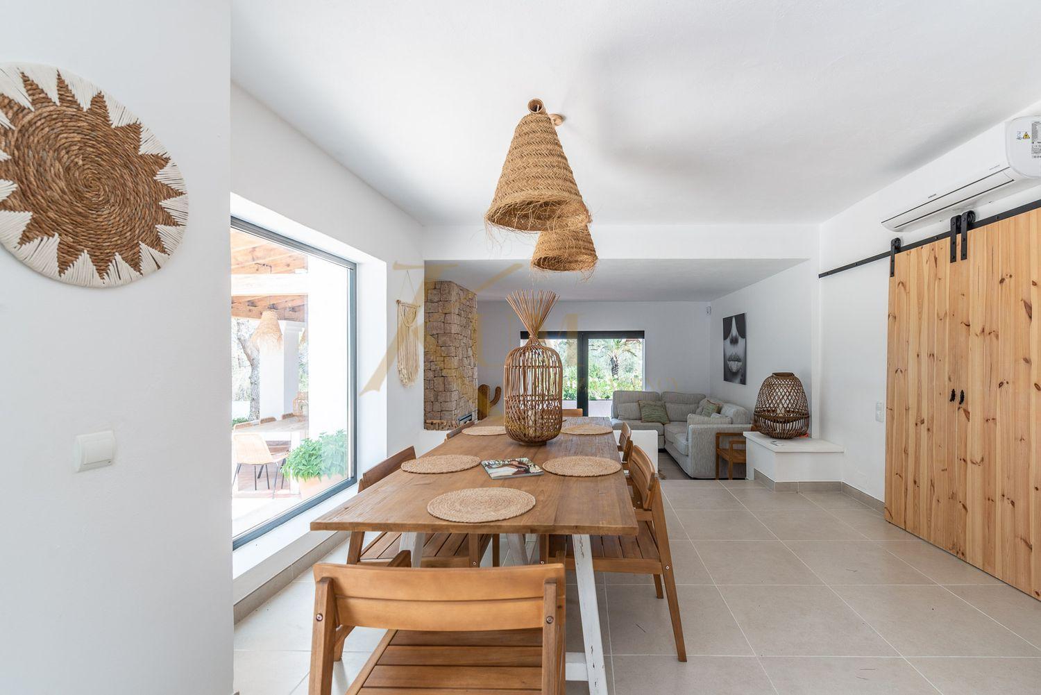 Lloguer Casa Ibicenca amb Piscina Privada | Sant Antoni, Eivissa