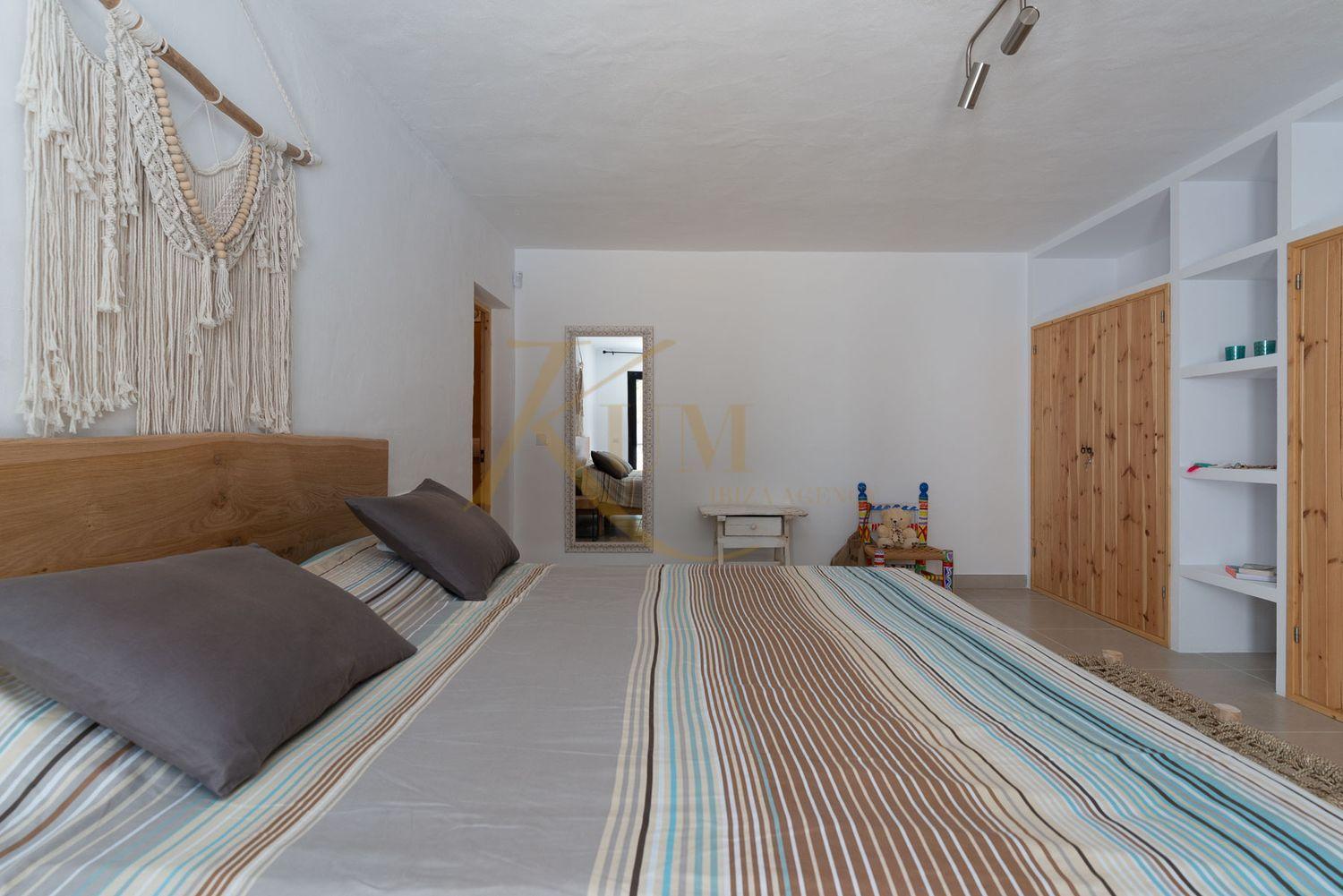 Lloguer Casa Ibicenca amb Piscina Privada | Sant Antoni, Eivissa