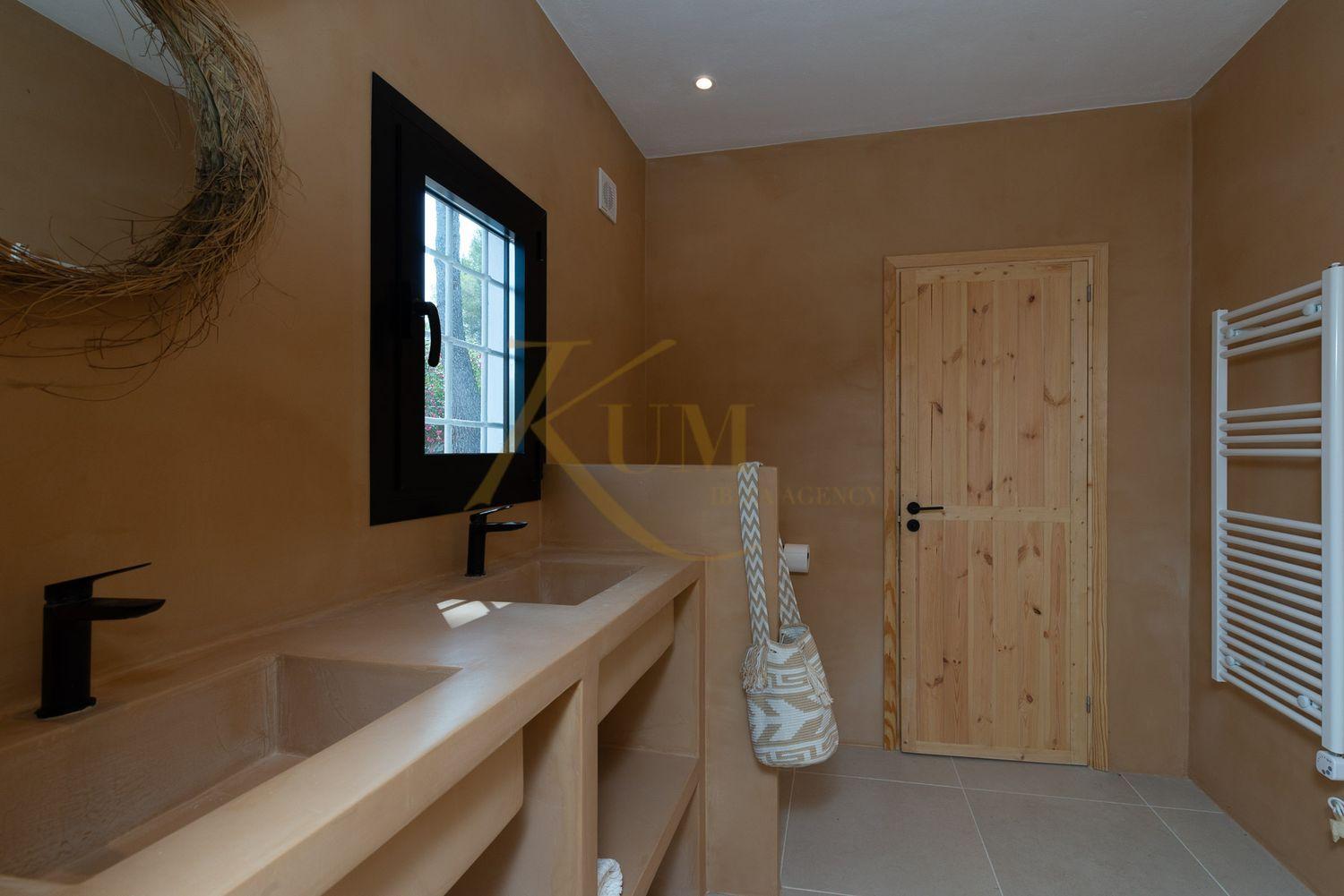 Lloguer Casa Ibicenca amb Piscina Privada | Sant Antoni, Eivissa
