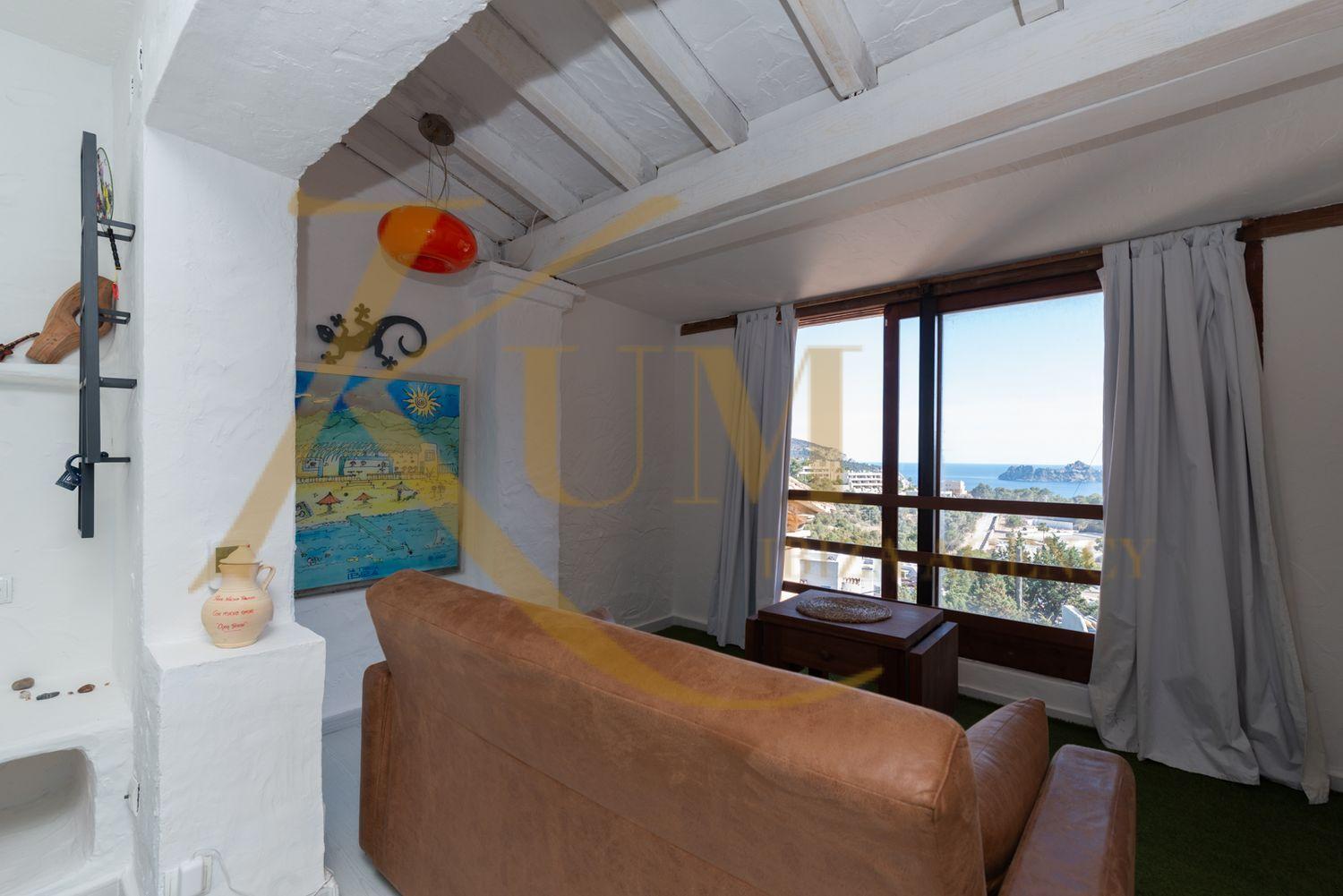 Apartment with views of Es Vedrá