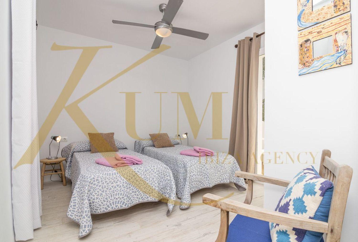 Apartamento en alquiler en Cala Vadella , cerca de la playa !! 