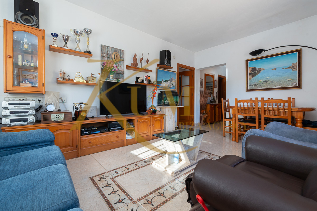 Habitatge únic en venda a Sant Mateu d' Albarca: Vinyet Privat i Estil Ecoagrícola